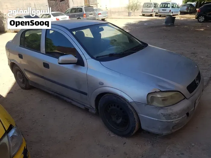 Opel Astra 2000 photo 3