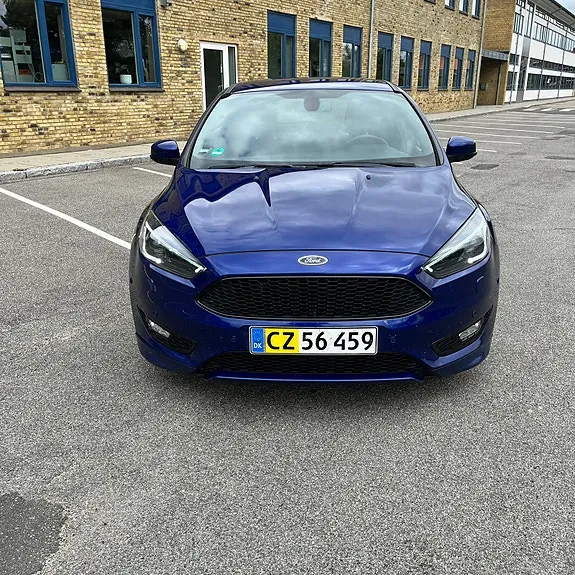 Ford Focus 2017 photo 2