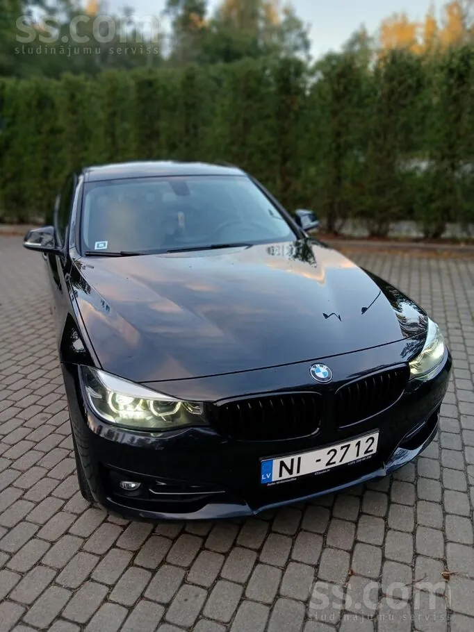BMW 318 2016 photo 3