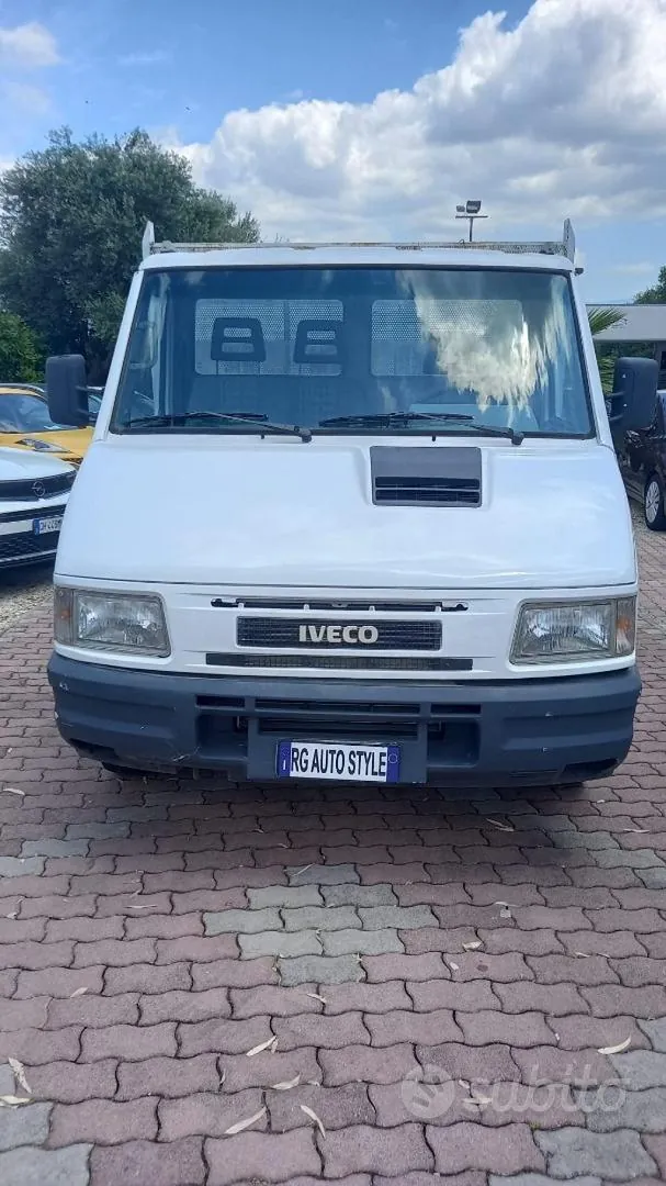 Iveco Daily 1999 photo 2