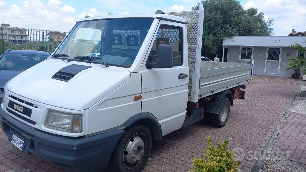 Iveco Daily 1999 photo 3