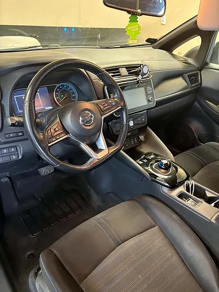 Nissan Leaf 2018 photo 5