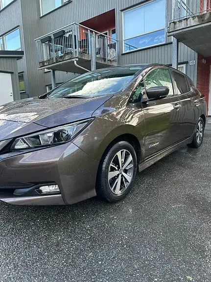 Nissan Leaf 2018 photo 3