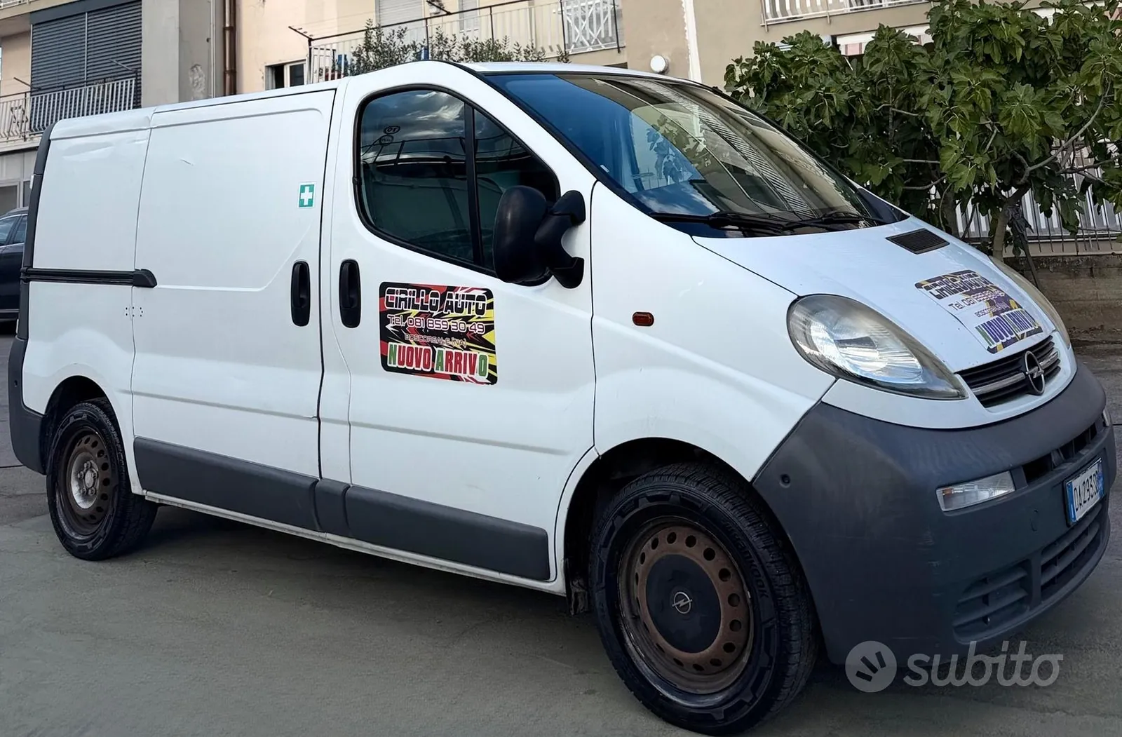 Opel Vivaro 2006 photo 2