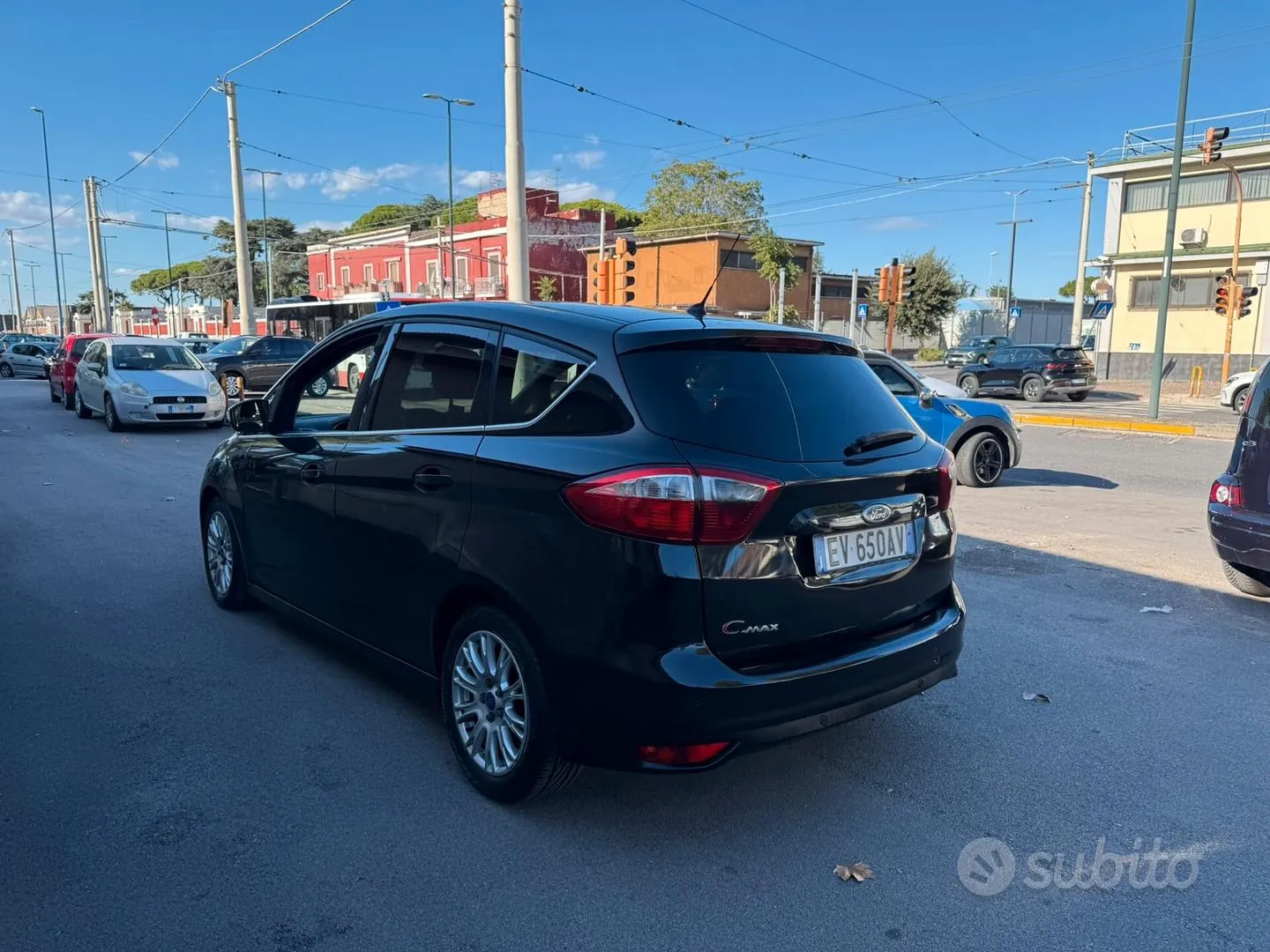 Ford C-Max 2011 photo 4