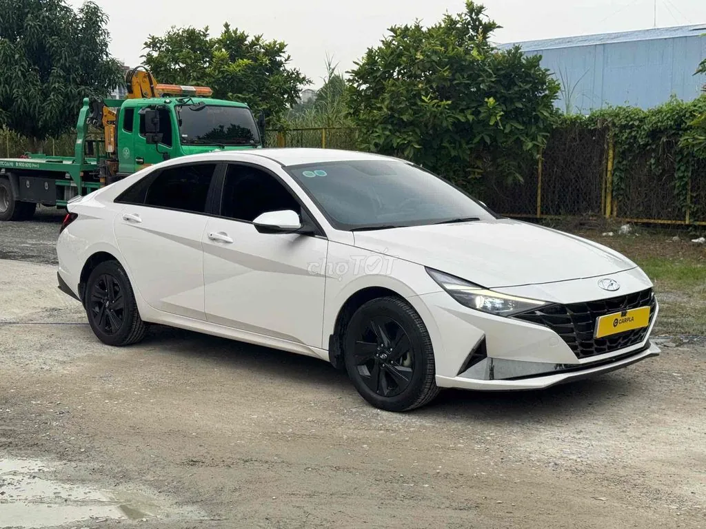 Hyundai Elantra 2024 photo 4