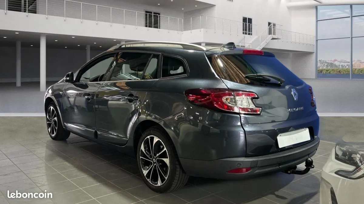 Renault Megane 2015 photo 3