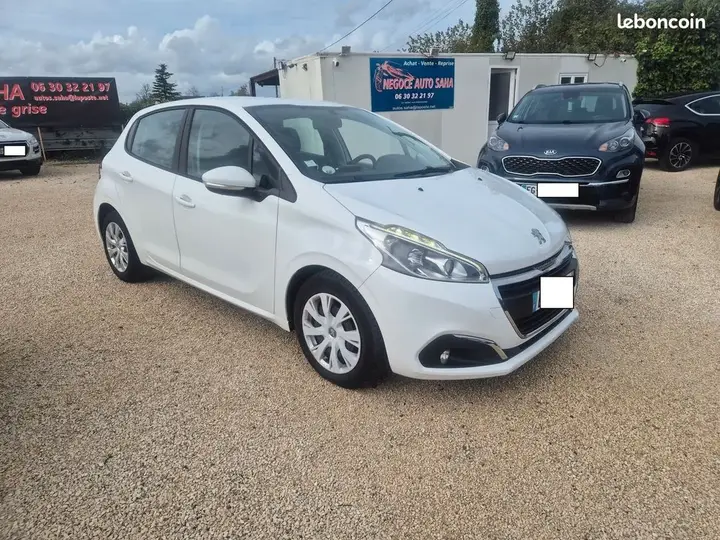 Peugeot 208 2016 photo 4
