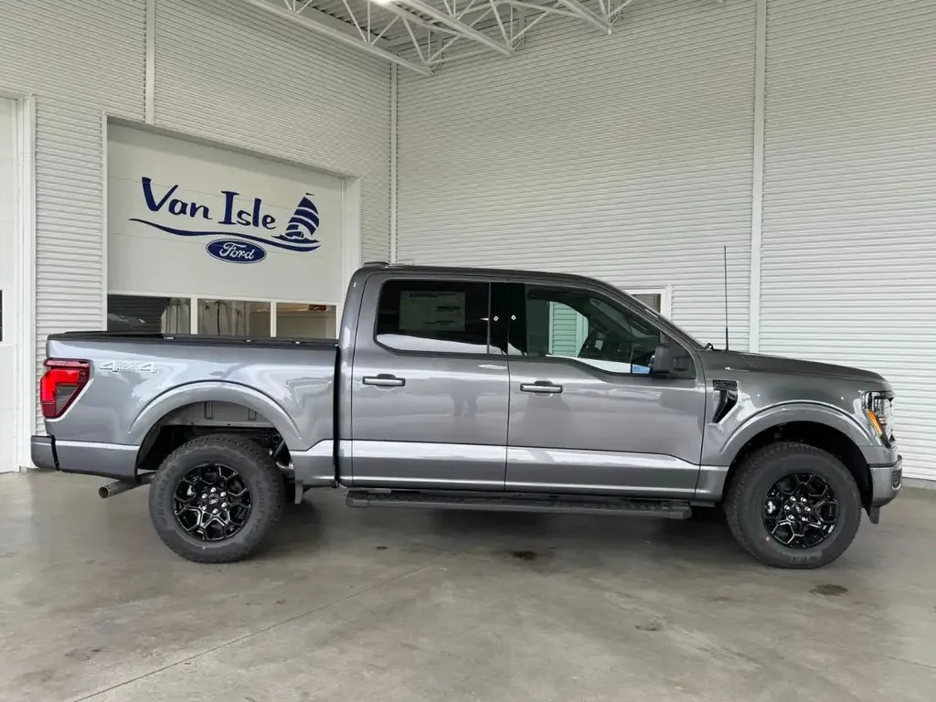 Ford F-150 2026 photo 3