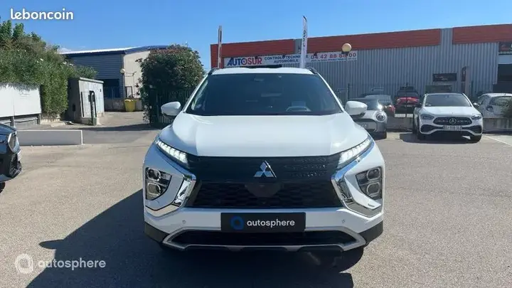 Mitsubishi Eclipse Cross 2021 photo 2