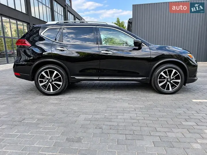 Nissan Rogue 2017 photo 4