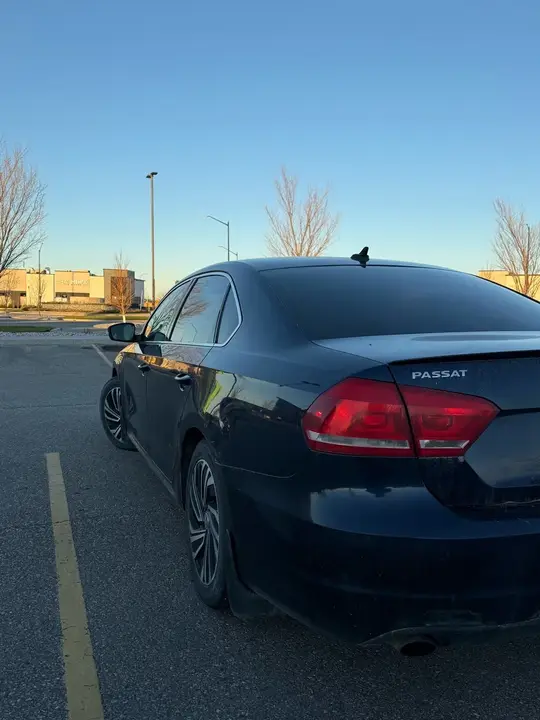 Volkswagen Passat 2014 photo 5