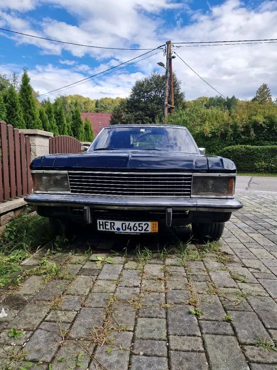 Opel Diplomat 1977 photo 3