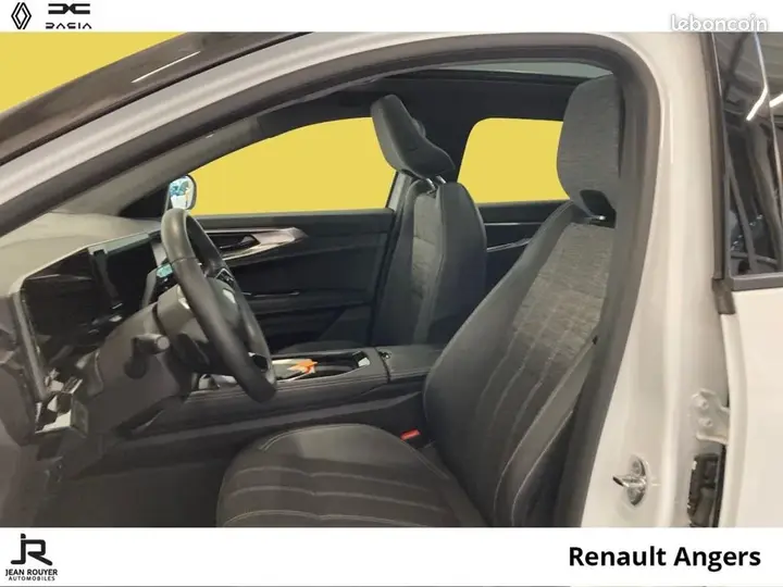 Renault Austral 2023 photo 3