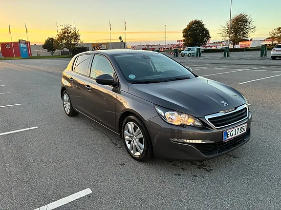 Peugeot 308 2016 photo 2