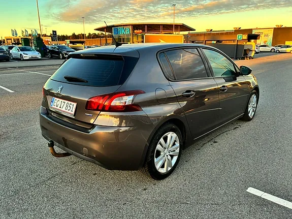 Peugeot 308 2016 photo 3