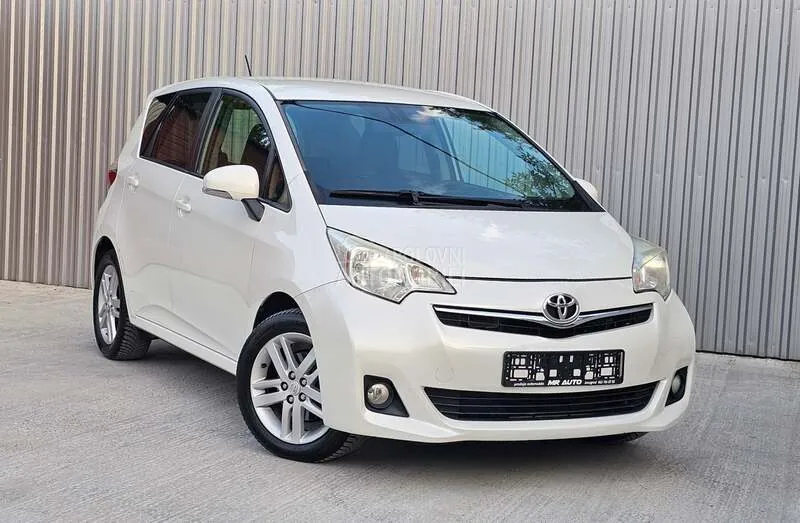 Toyota Verso-S