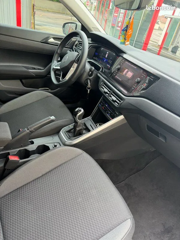 Volkswagen Polo 2023 photo 3
