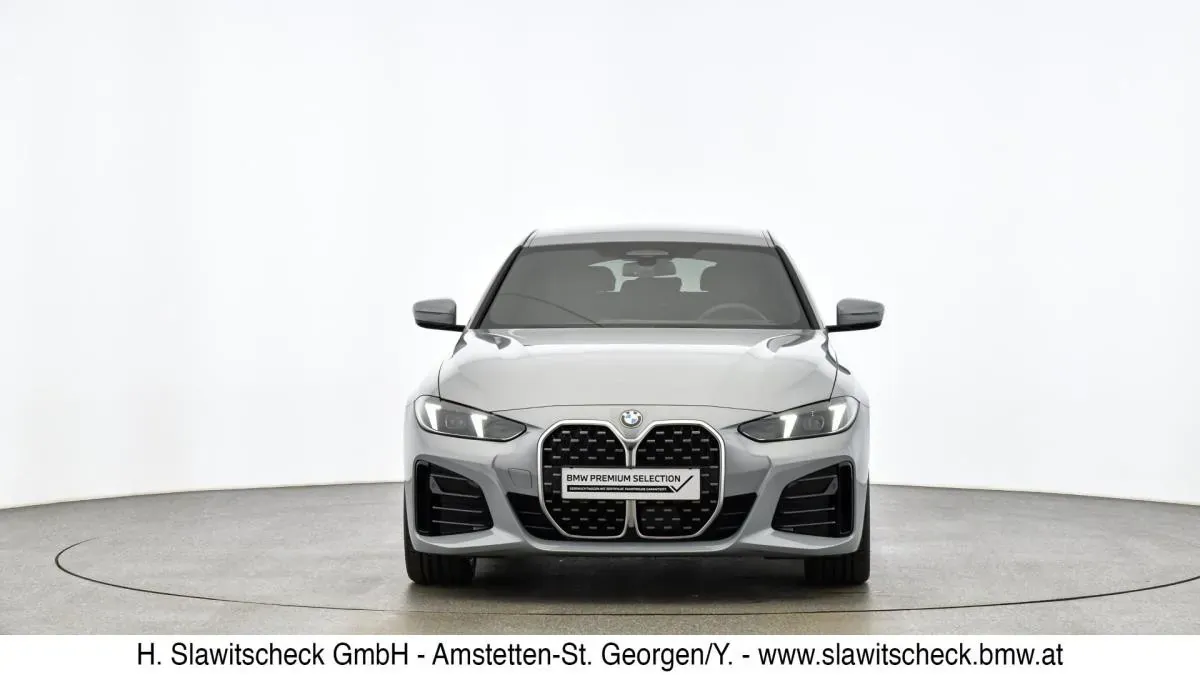 BMW 4 Series 2025 photo 2