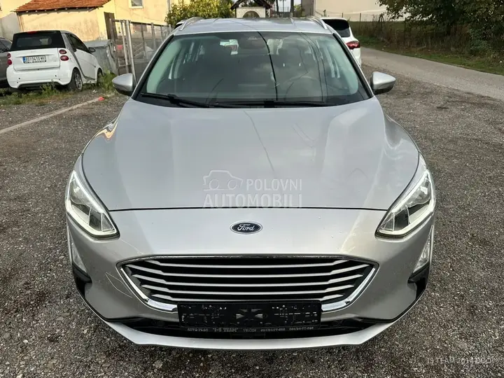 Ford Focus 2019 photo 2