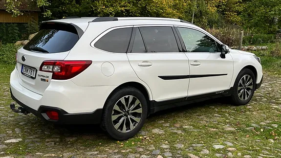 Subaru Outback 2015 photo 3