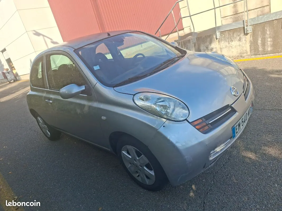 Nissan Micra 2004 photo 2
