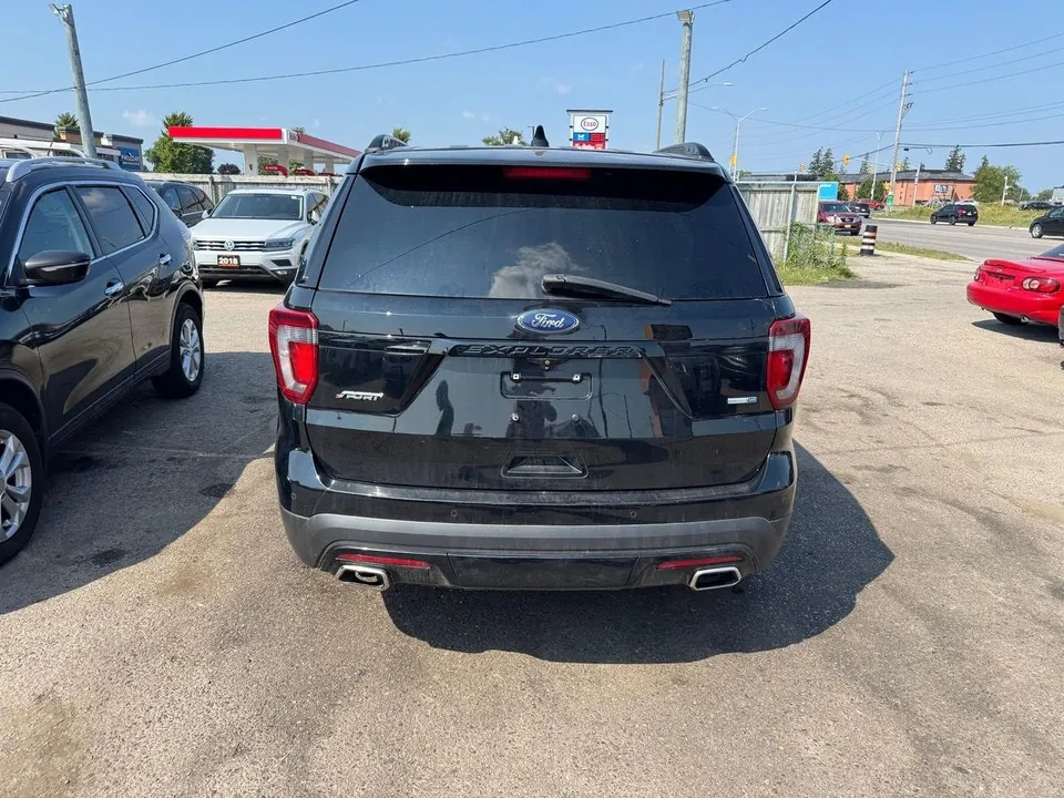 Ford Explorer Sport 2016 photo 4