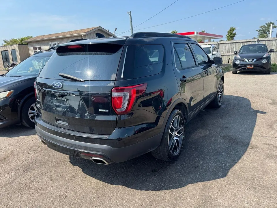 Ford Explorer Sport 2016 photo 5