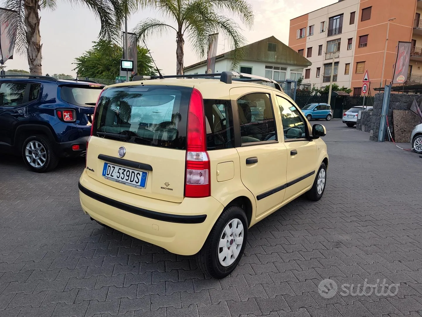 Fiat Panda 2010 photo 4