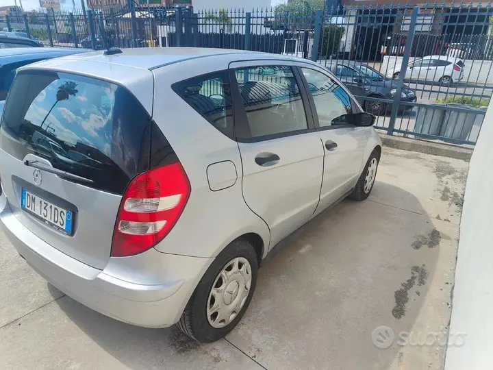 Mercedes-Benz A 2006 photo 4