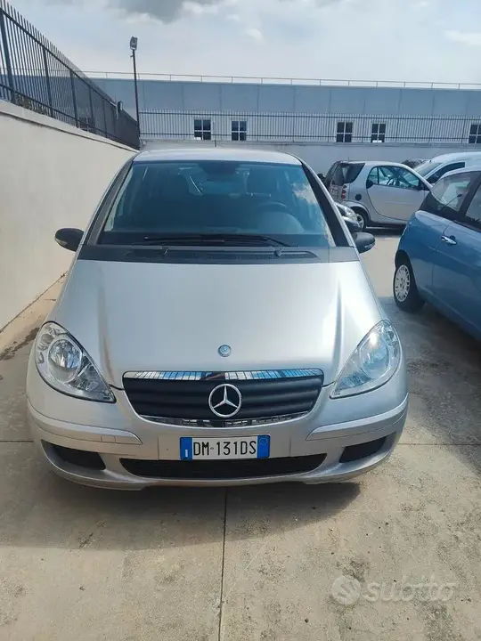 Mercedes-Benz A