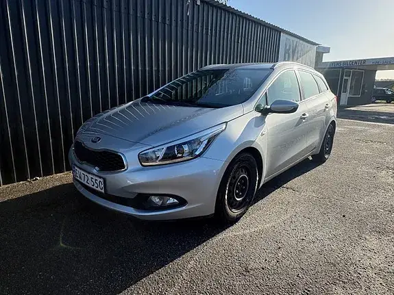 Kia Ceed 2013 photo 3