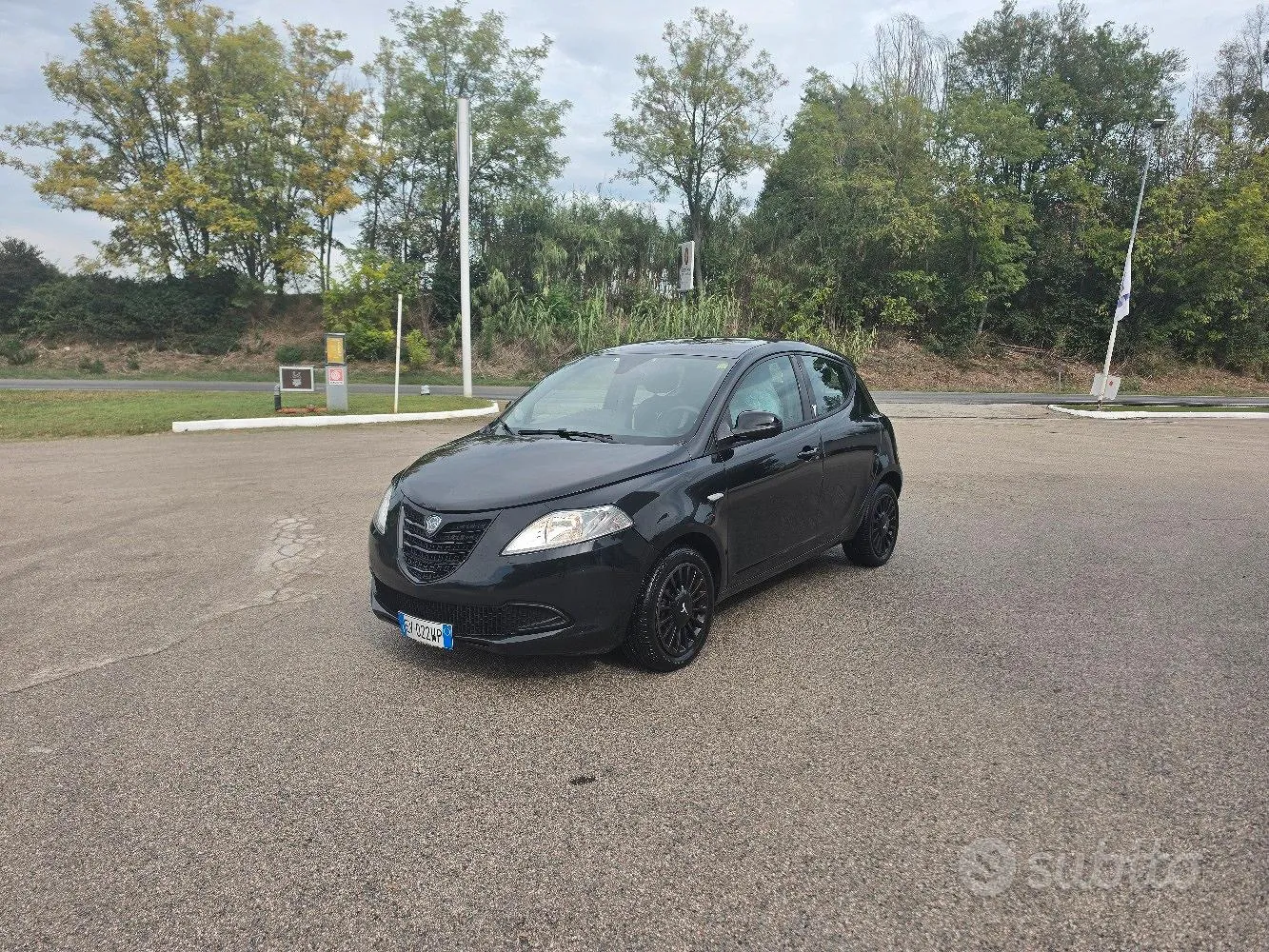 Lancia Ypsilon