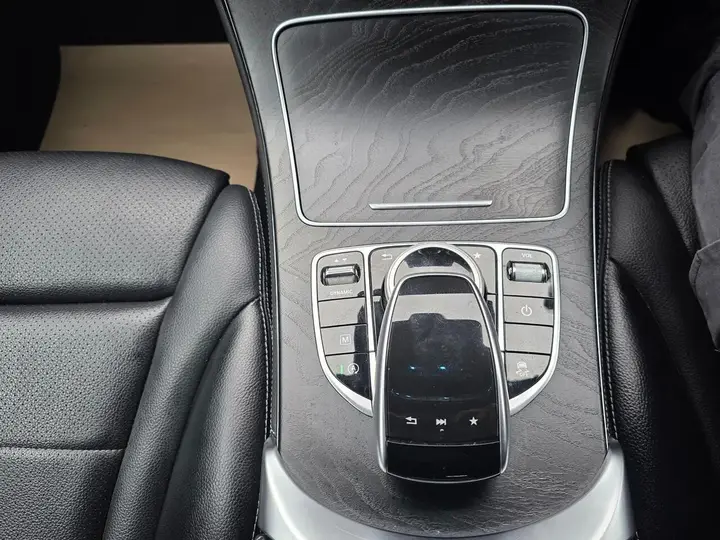 Mercedes-Benz Glc 2020 photo 3