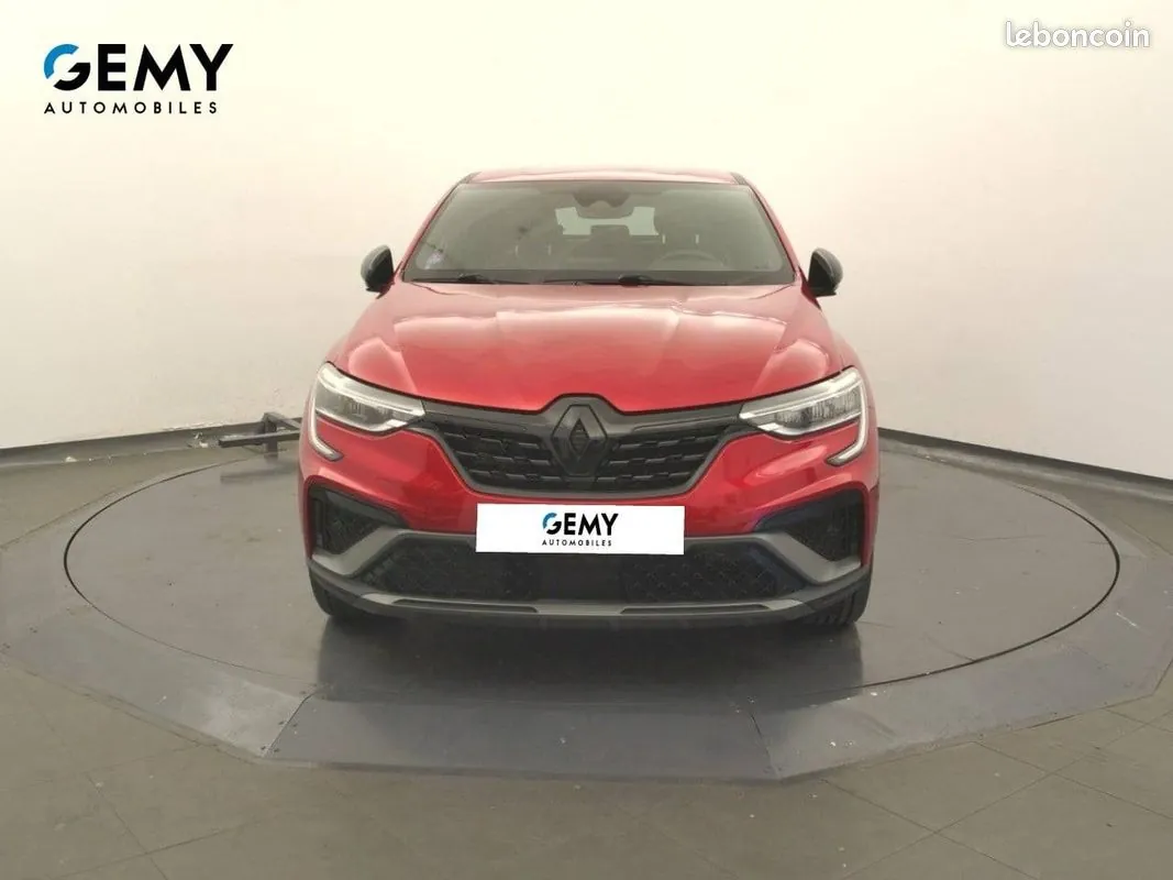 Renault Arkana 2023 photo 2