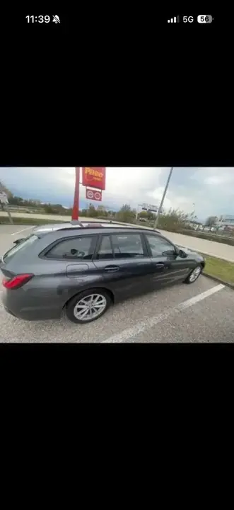 BMW 3 Series 2020 photo 3