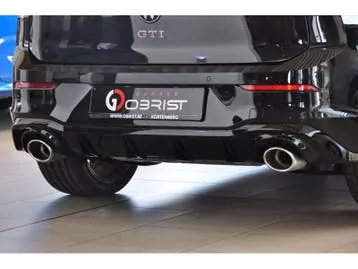Volkswagen Golf 2026 photo 3