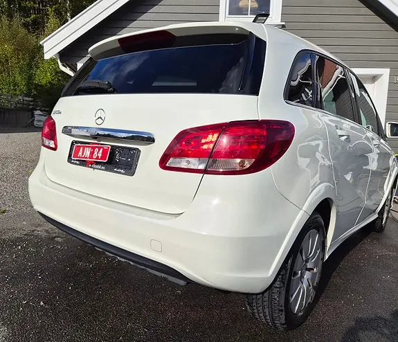 Mercedes-Benz B-Electric 2017 photo 3