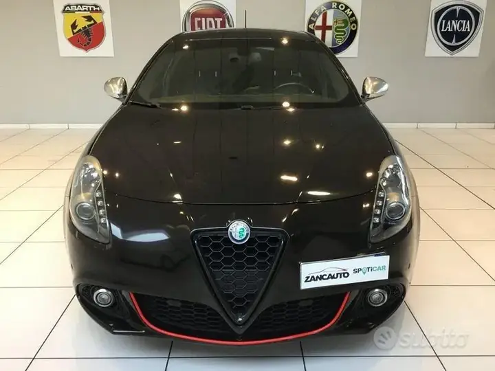 Alfa Romeo Giulietta 2014 photo 4