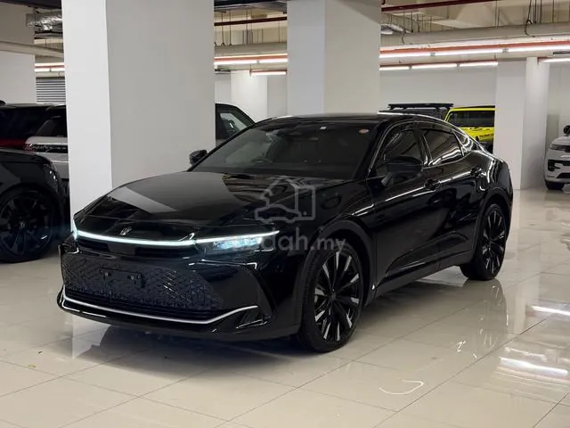 Toyota Crown Crossover