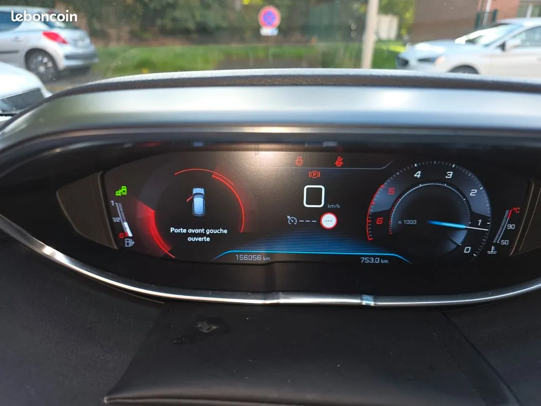 Peugeot 3008 2019 photo 3
