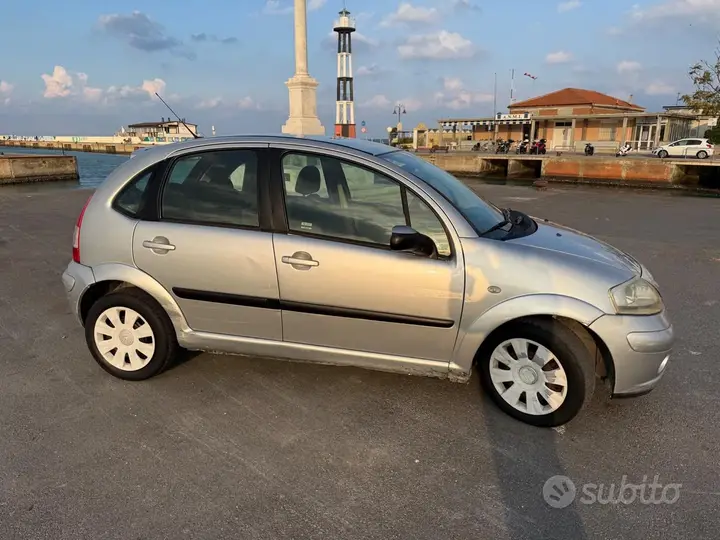 Citroen C3 2007 photo 3