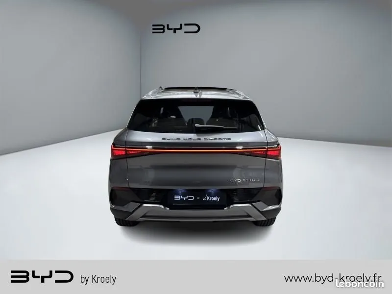 BYD Atto 3 2022 photo 4