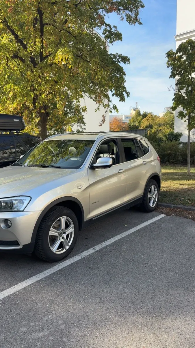 BMW X3 2013 photo 2