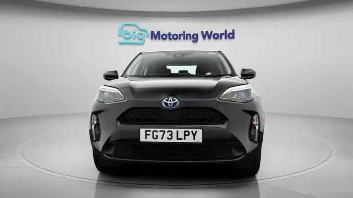 Toyota Yaris Cross 2023 photo 3