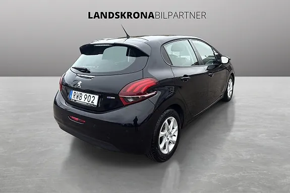 Peugeot 208 2017 photo 5
