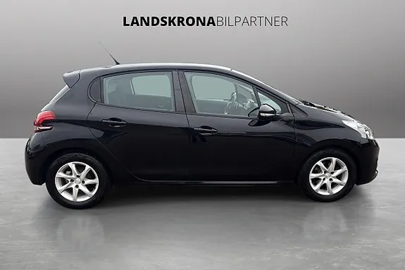 Peugeot 208 2017 photo 4