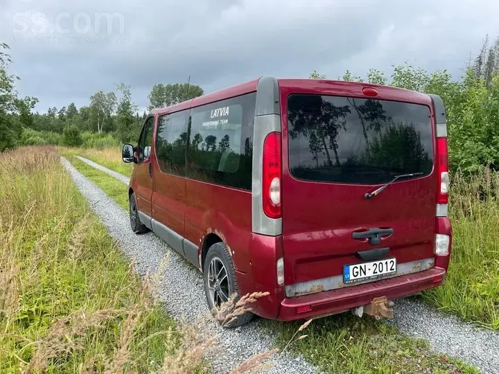 Opel Vivaro 2007 photo 3