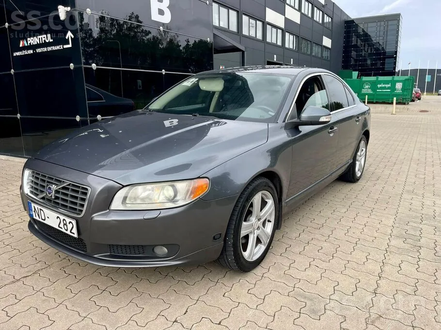Volvo S80