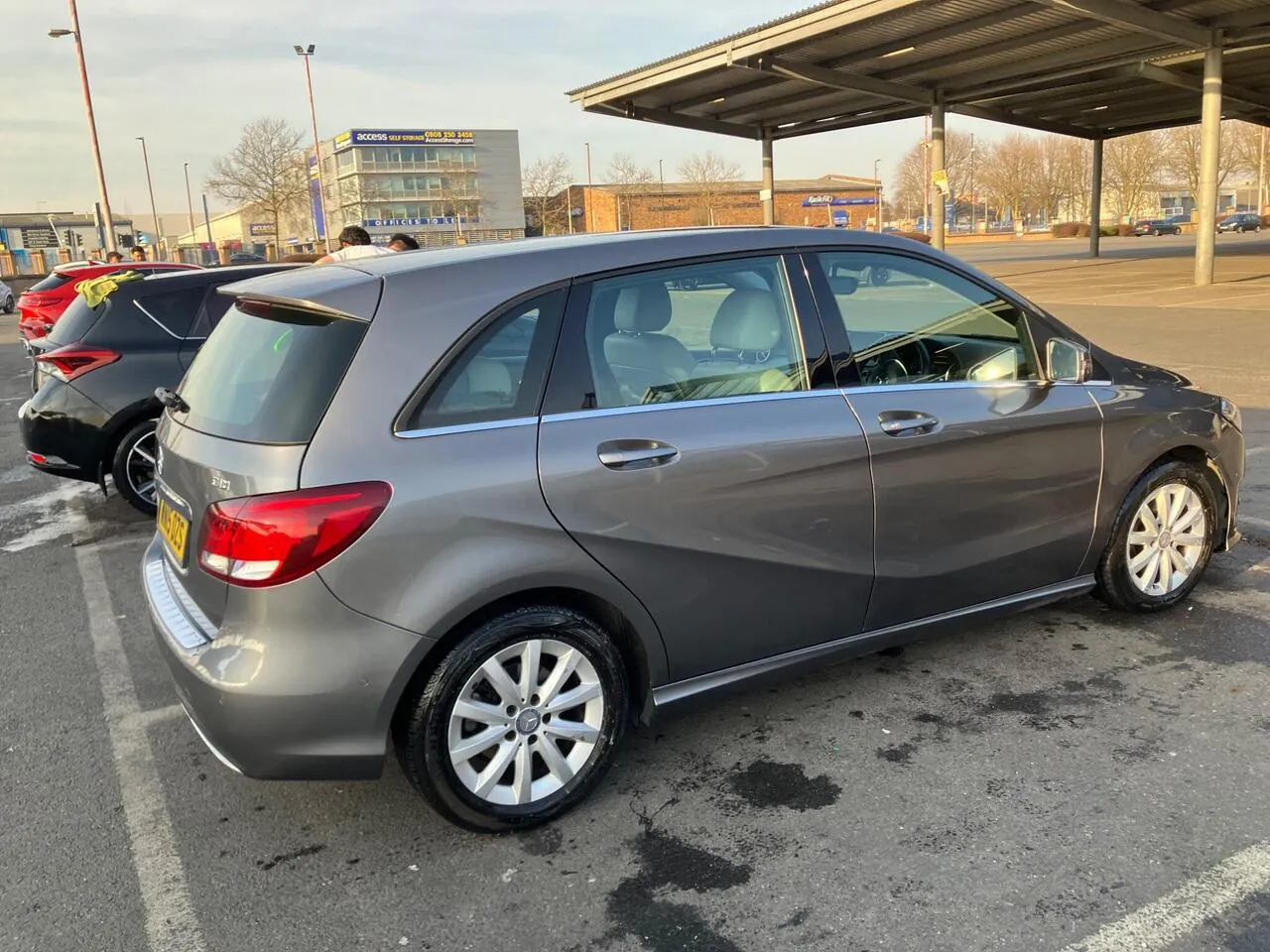 Mercedes-Benz B-Class 2015 photo 3